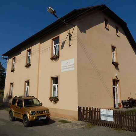 Penzion Manetin U Sv. Barbory Hotel Exterior photo